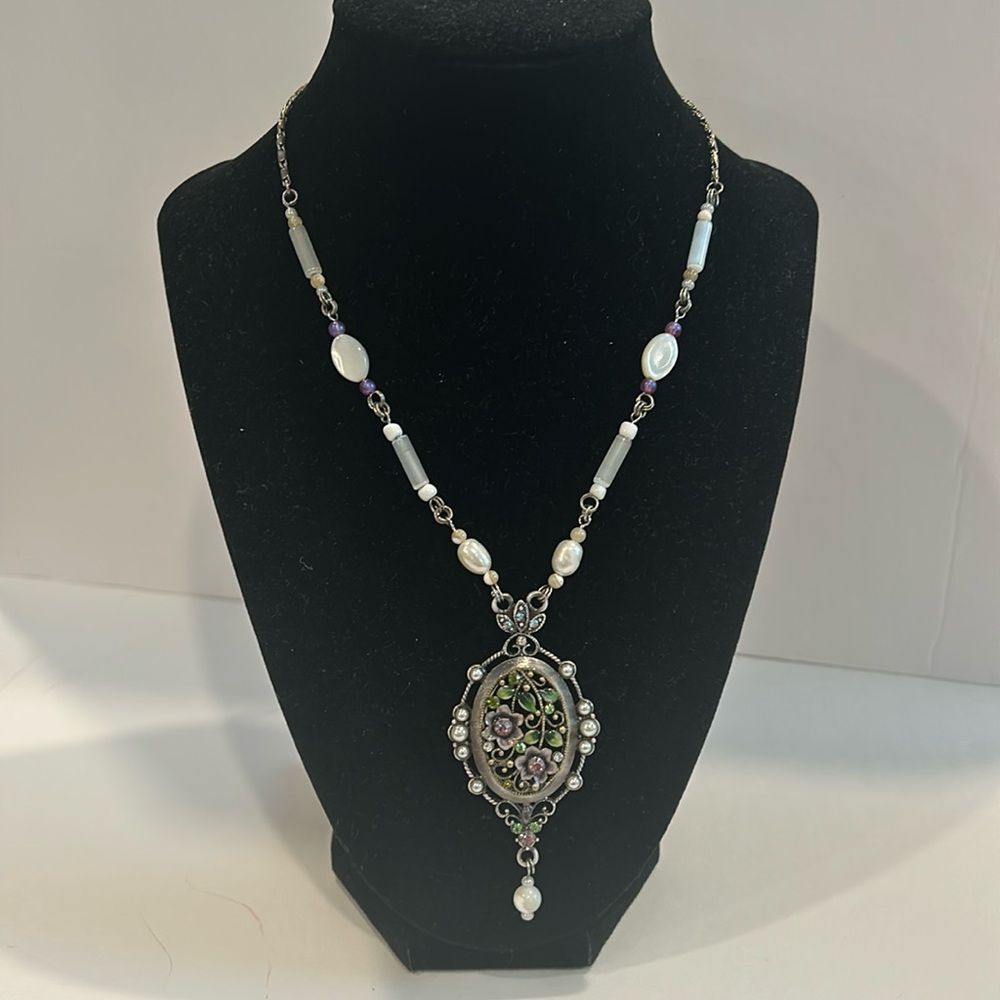 NWOT Joan Rivers Vintage Silver Necklace